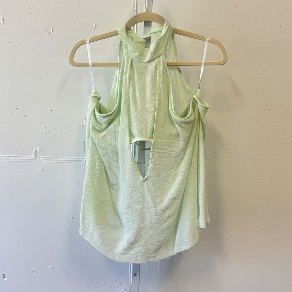 NWT Sabo Skirt Mint Green Halter Top Textured Open Back‎ Cutout Tie Neck Large